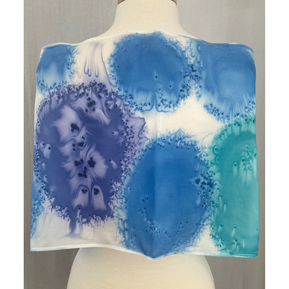Bucket-A-Drop, shawl back