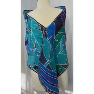 Fig Leaf Grove, shawl front