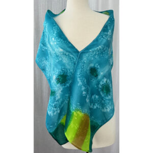 Akan Waters, shawl front
